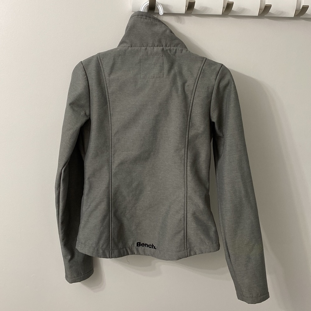 Bench Soft Shell - Picture 2 of 5